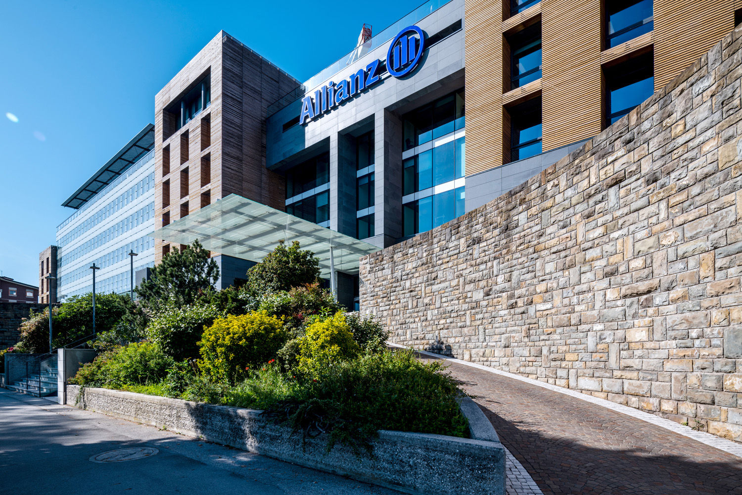 Riqualificazione Allianz Headquarters - image 1