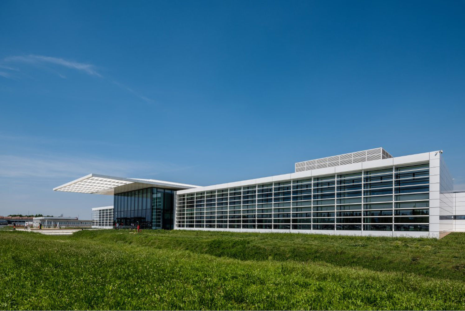Intertaba Administrative building - image 1